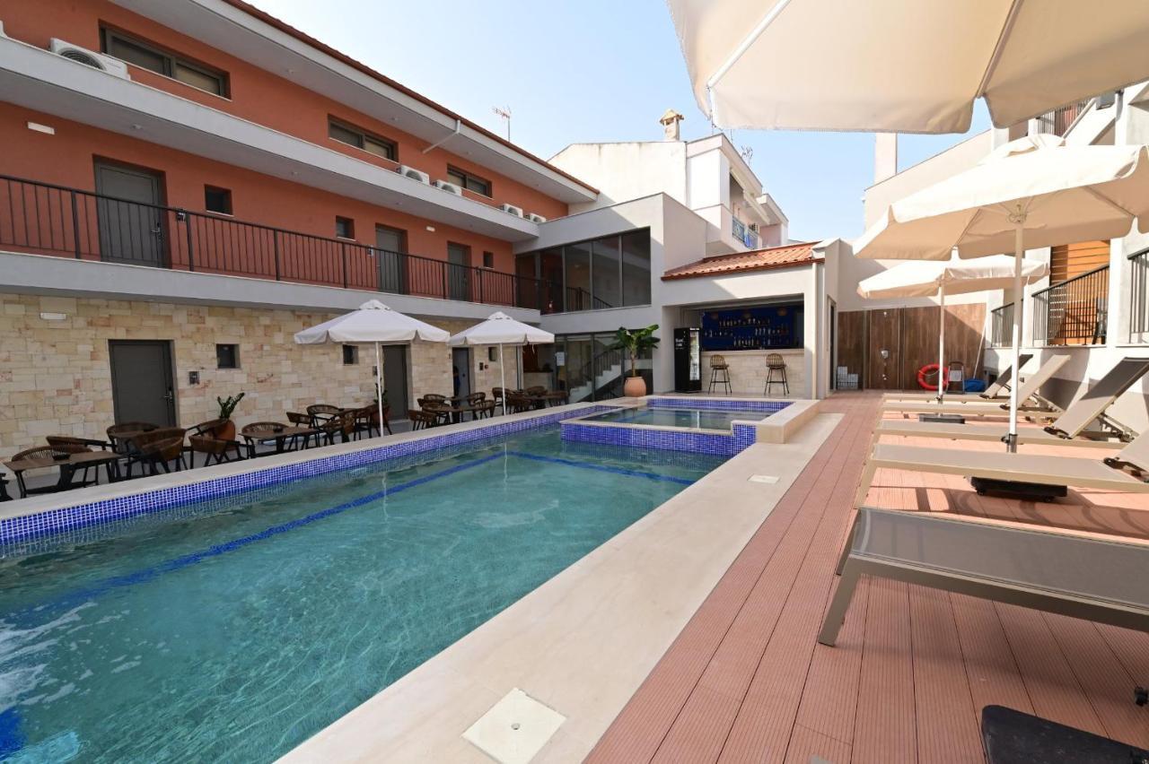 Maltepe Luxury Accommodation By Travel Pro Services Kallithea  Exteriör bild