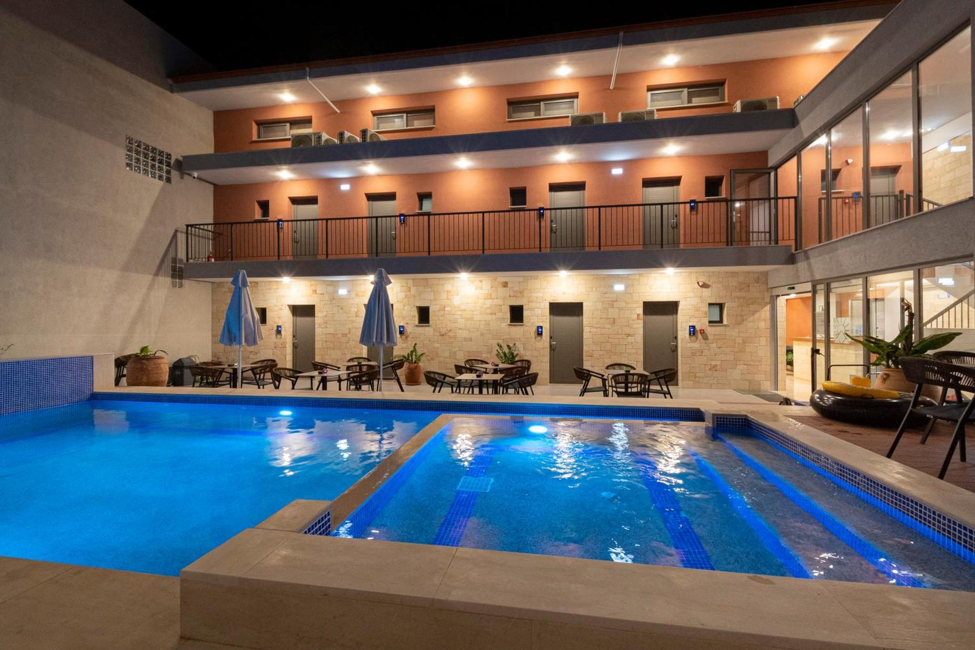 Maltepe Luxury Accommodation By Travel Pro Services Kallithea  Exteriör bild
